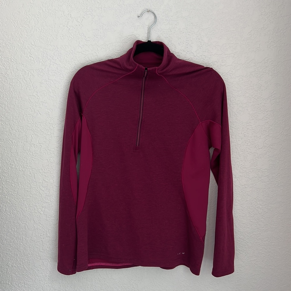 Women's Thermal Weight Zip-Neck. Size medium. Purple.